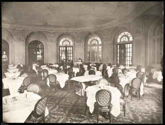 Comedor en el hotel Copley Plaza, Boston, 1912 o 1913